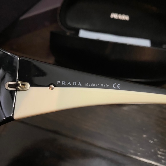 Prada Sunglasses - Picture 6 of 7